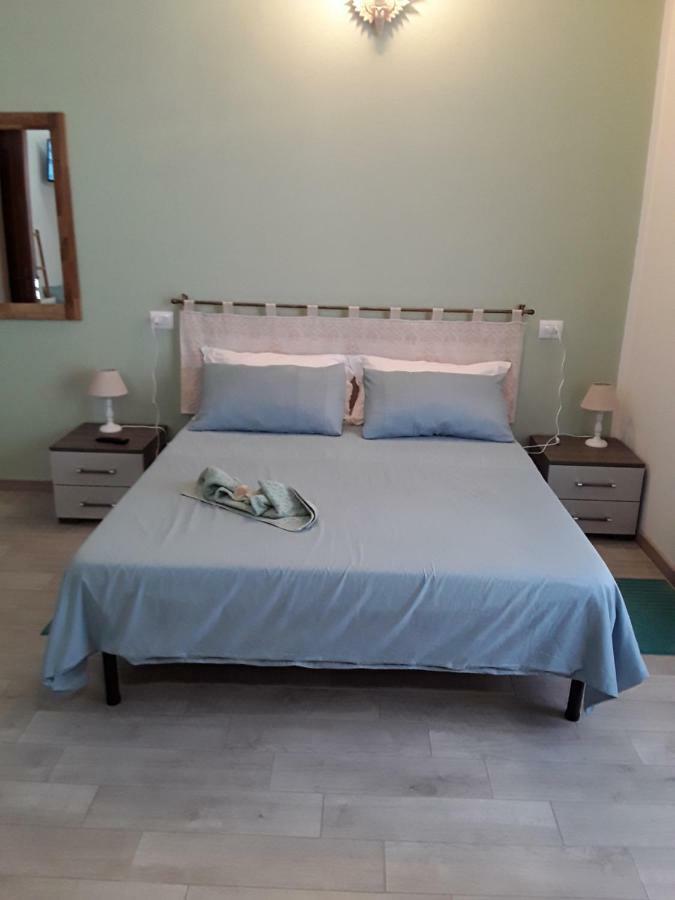 A.C. Le Pavoncelle Bed and Breakfast Assemini Exteriör bild