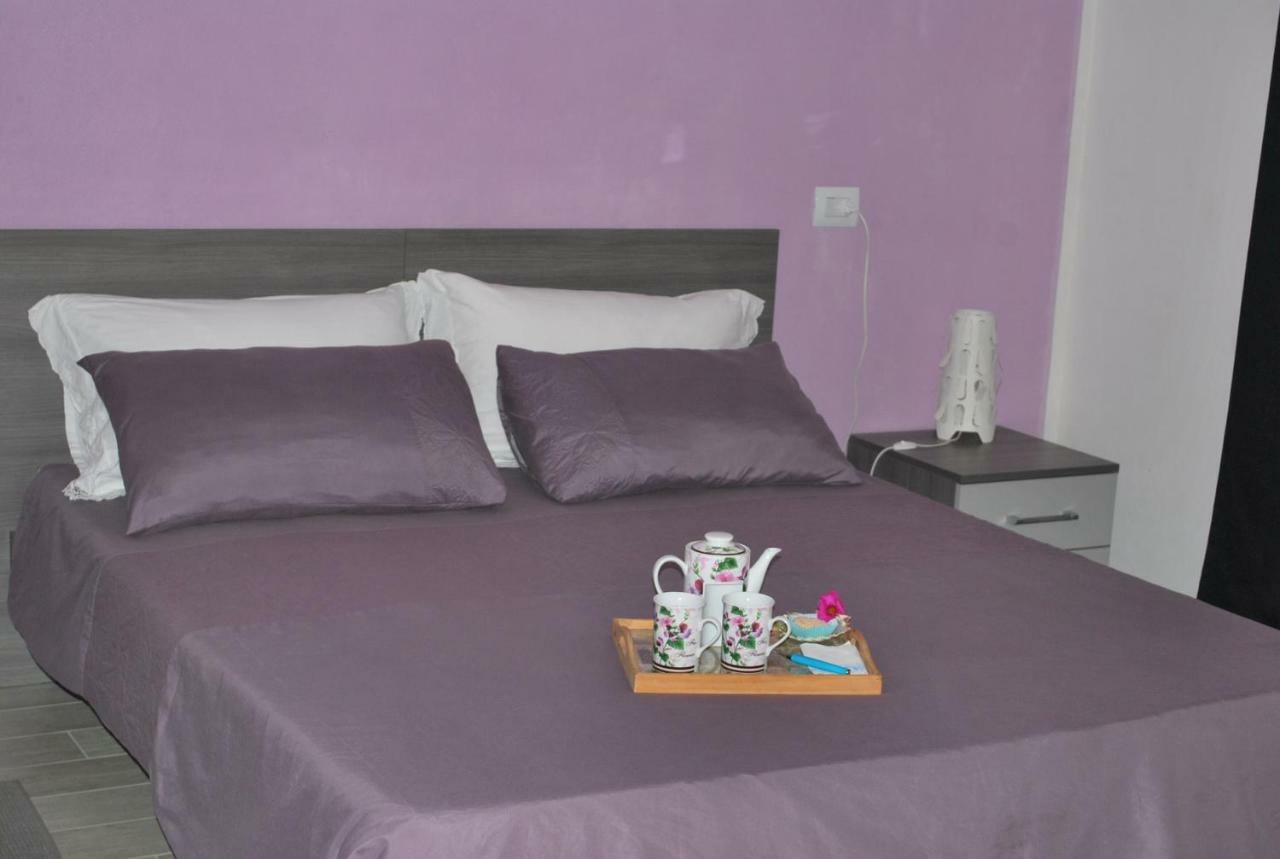 A.C. Le Pavoncelle Bed and Breakfast Assemini Exteriör bild